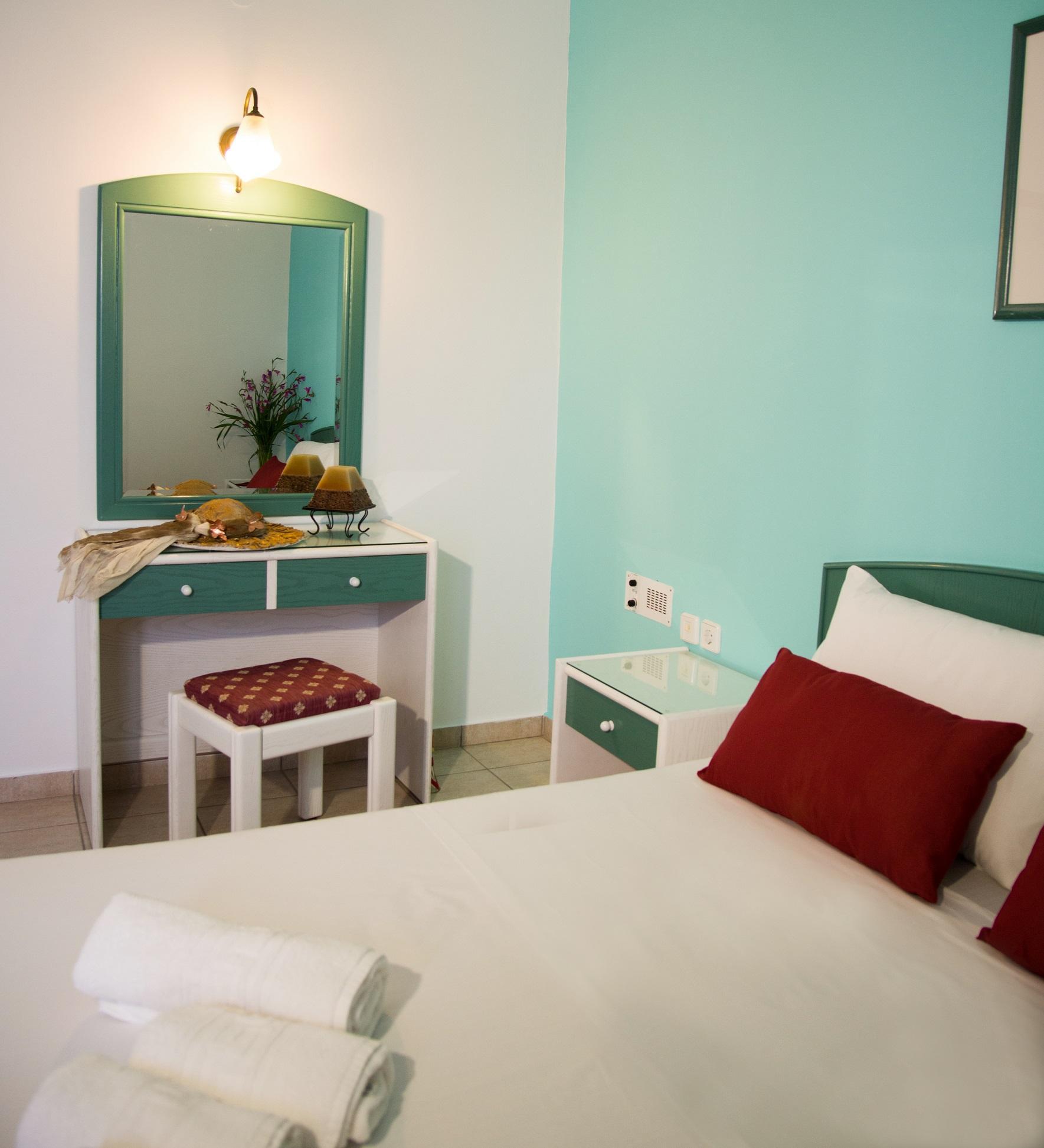 Theoni Apartament *
