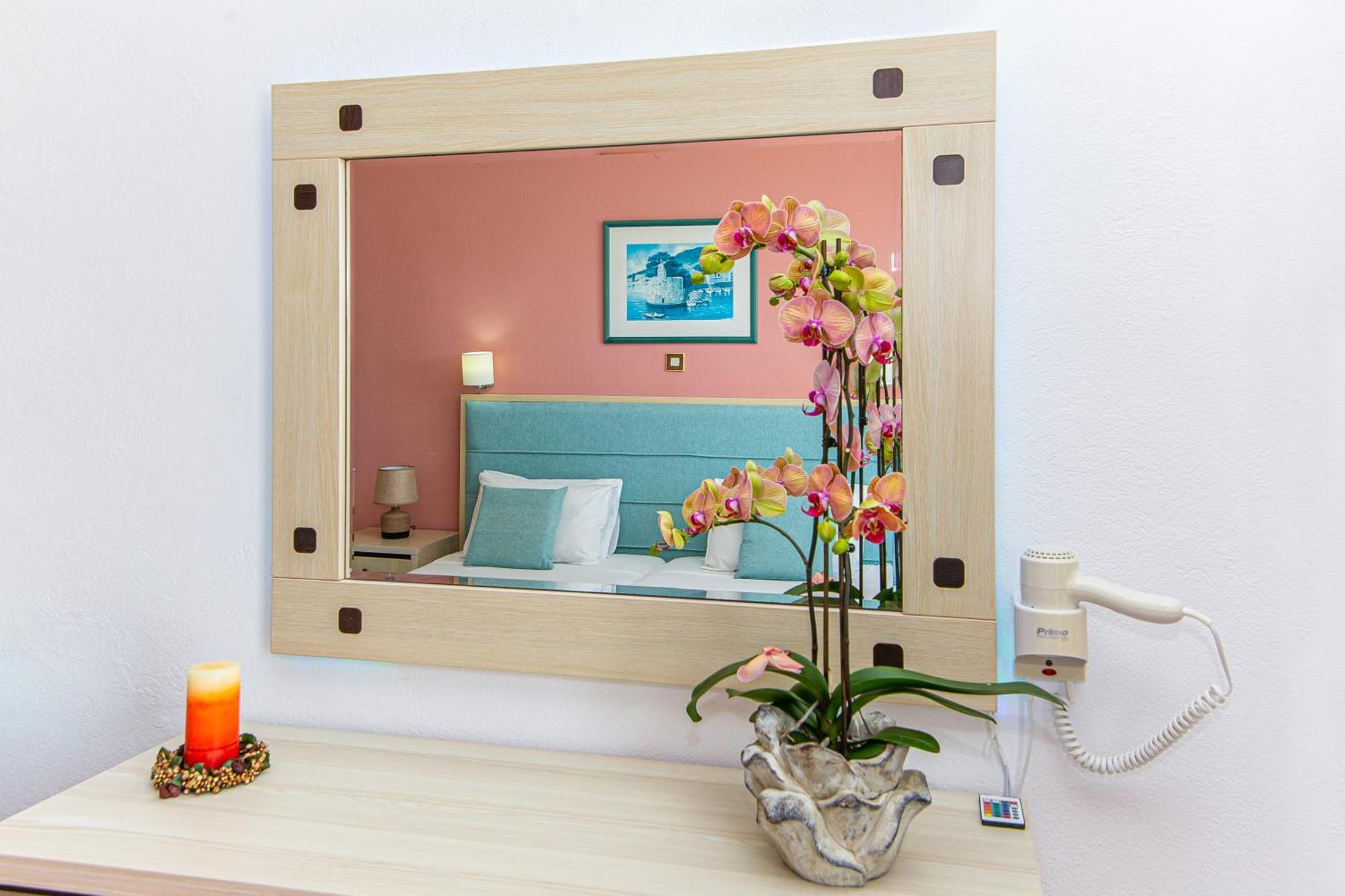 Theoni Apartament