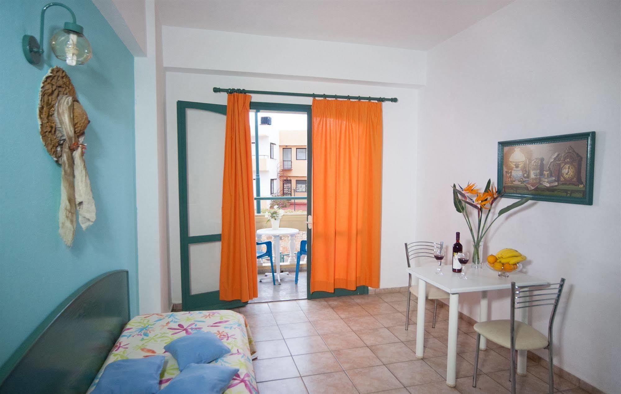 Apartament Theoni